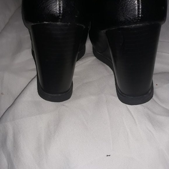 Sun + Stone Womens Jetta Faux Leather Slip On Wedge Heels sz 7 - Picture 3 of 6